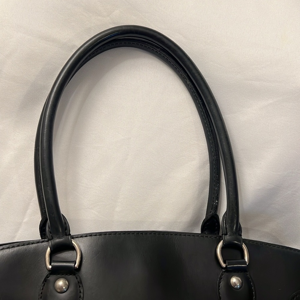 Louis Vuitton Black Epi Leather Passy GM Bag - Picture 16 of 16